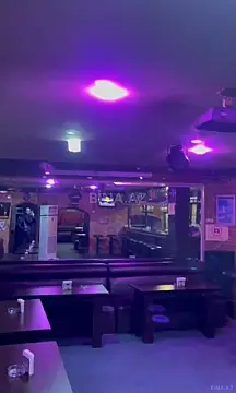 Satılır obyekt 243 m²