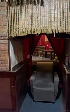 Satılır obyekt 243 m²