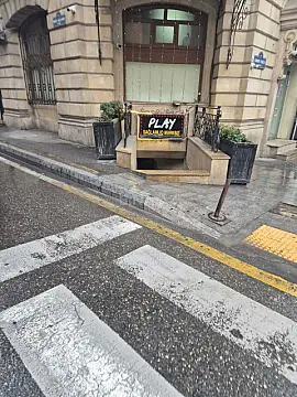 Satılır obyekt 243 m² — Bakı, Sahil qəs. 243.00 m²