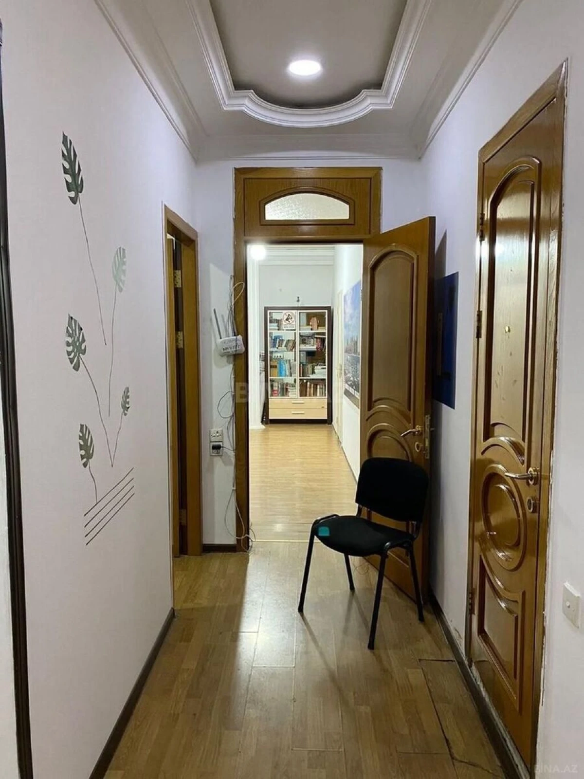 Kirayə verilir 8 otaqlı ofis 160 m²