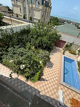 Kirayə verilir 5 otaqlı həyət evi 250 m²