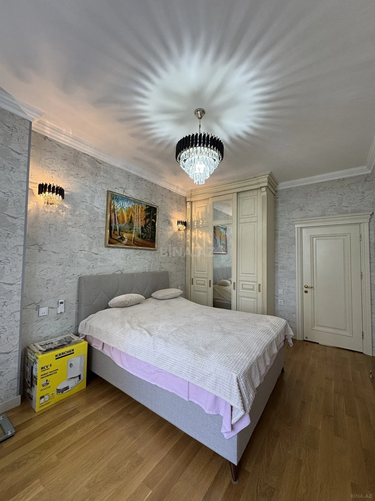 Satılır 3 otaqlı mənzil 94 m²