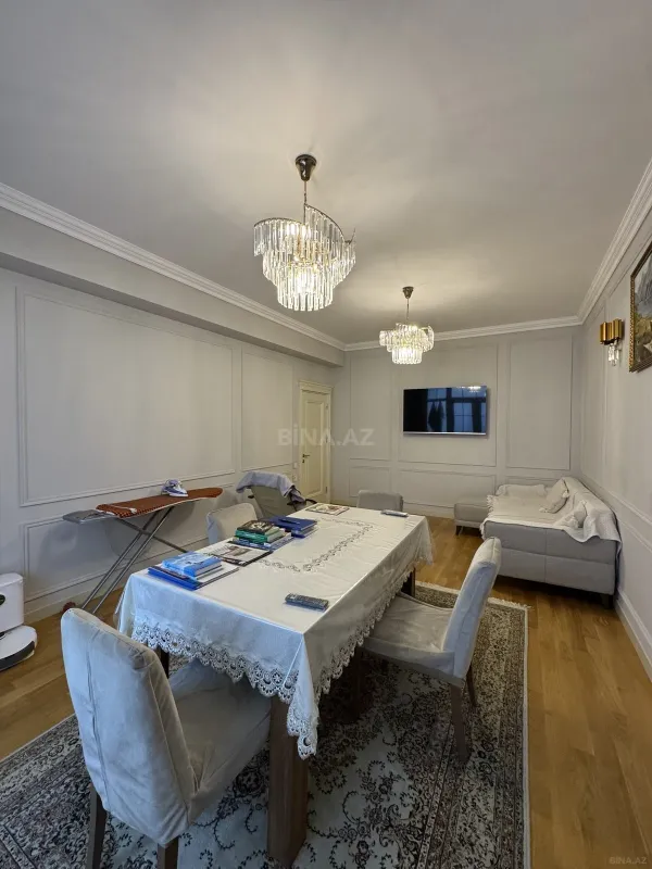 Satılır 3 otaqlı mənzil 94 m²