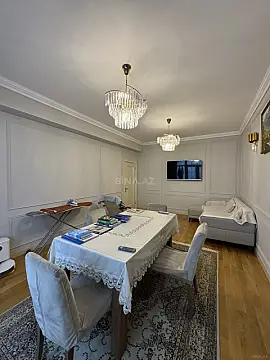 Satılır 3 otaqlı mənzil 94 m²