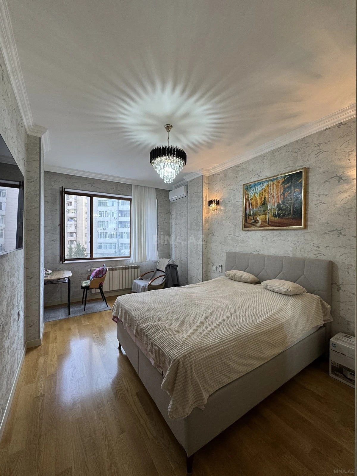 Satılır 3 otaqlı mənzil 94 m²