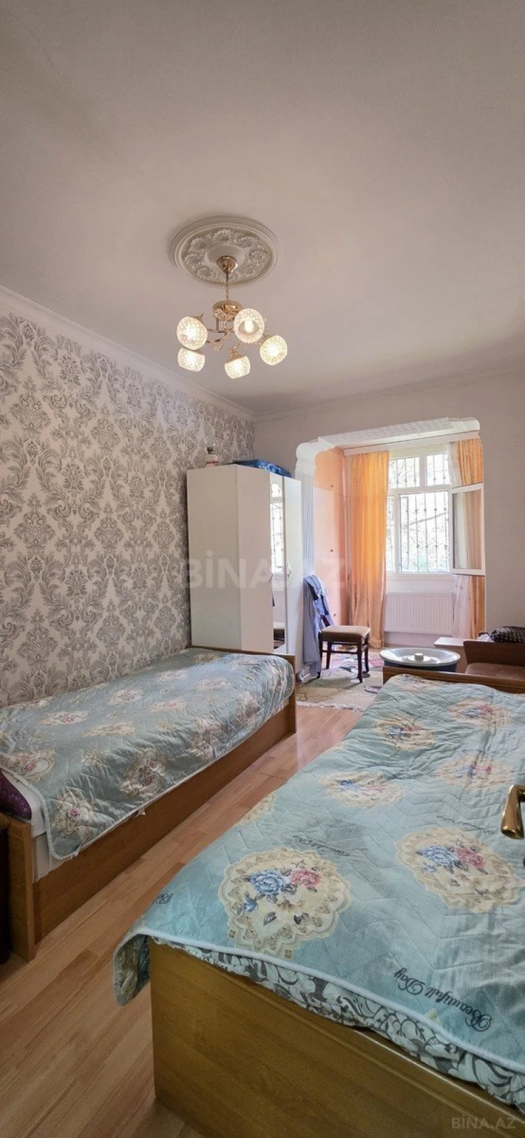 Satılır 5 otaqlı mənzil 110 m²