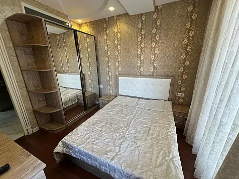 Kirayə verilir 3 otaqlı mənzil 100 m²
