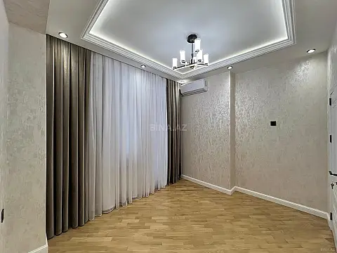 Satılır 3 otaqlı mənzil 105 m²