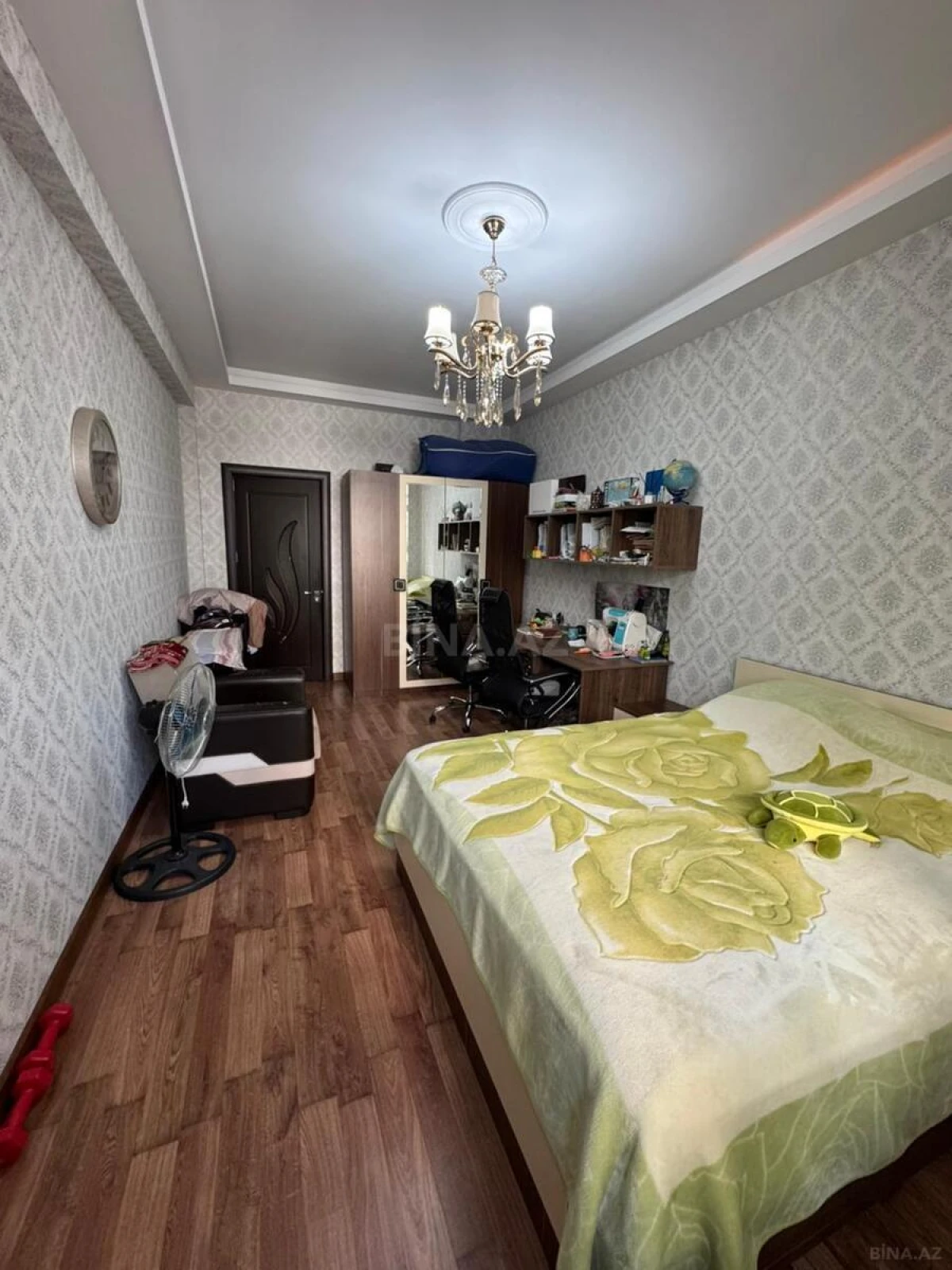 Satılır 2 otaqlı mənzil 95 m²