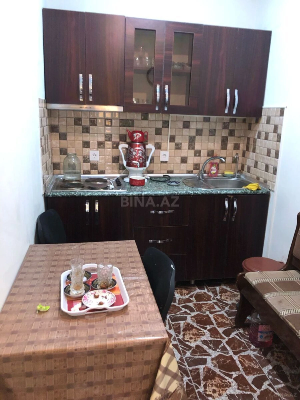 Kirayə verilir 2 otaqlı ofis 250 m²