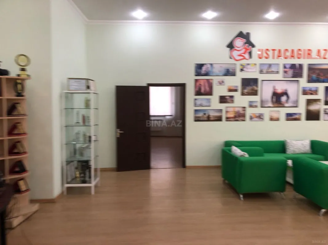 Kirayə verilir 2 otaqlı ofis 250 m²