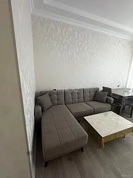 Kirayə verilir 2 otaqlı mənzil 74 m² — Bakı 2 otaq 74.00 m²