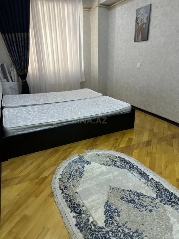 Kirayə verilir 2 otaqlı mənzil 74 m²