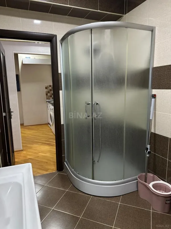 Kirayə verilir 2 otaqlı mənzil 74 m²