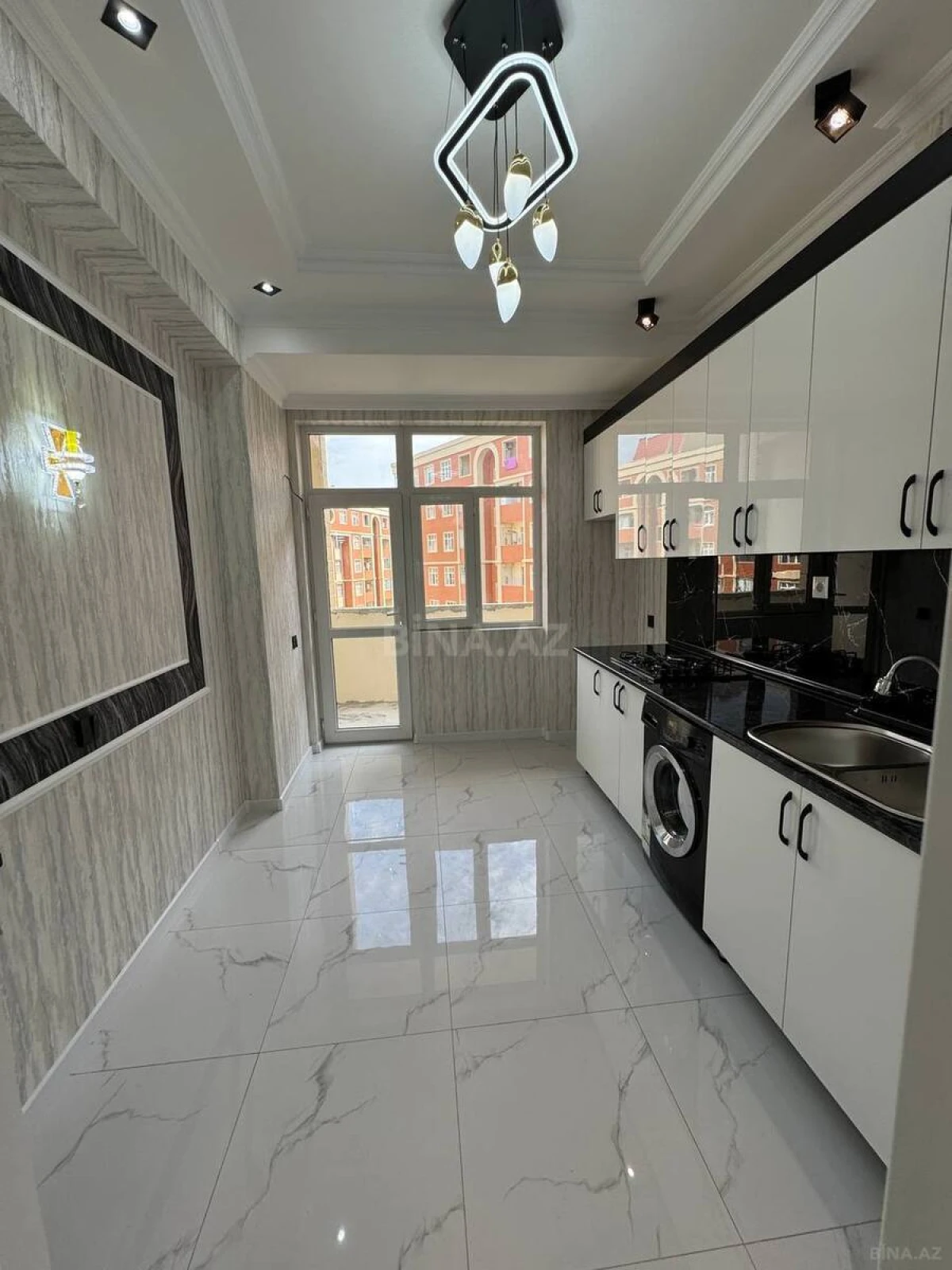 Satılır 3 otaqlı mənzil 90 m²