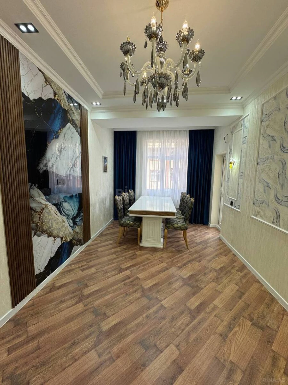 Satılır 3 otaqlı mənzil 90 m²