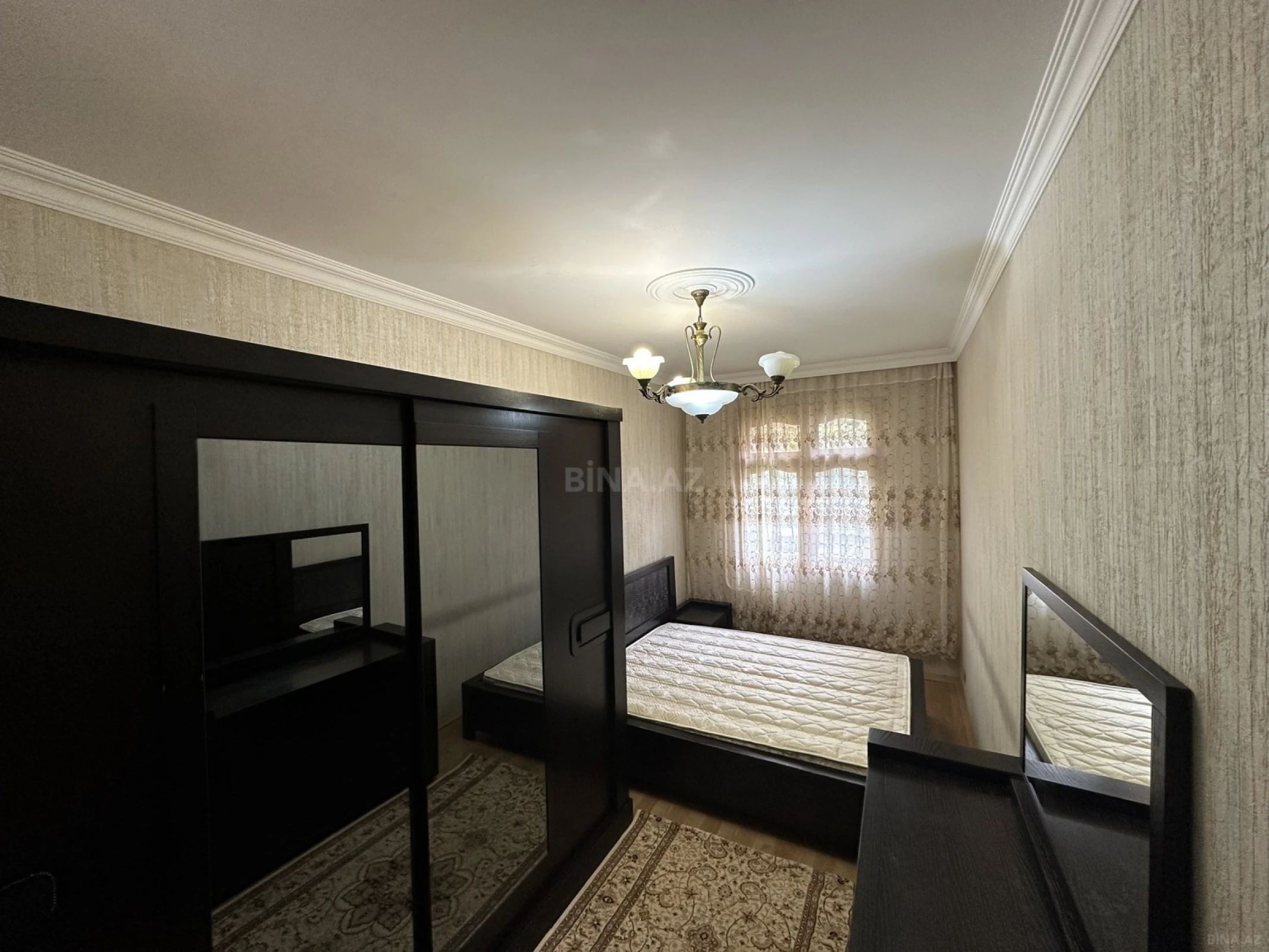 Kirayə verilir 2 otaqlı mənzil 55 m²