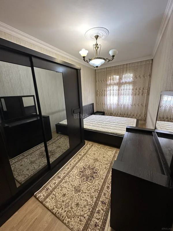 Kirayə verilir 2 otaqlı mənzil 55 m²