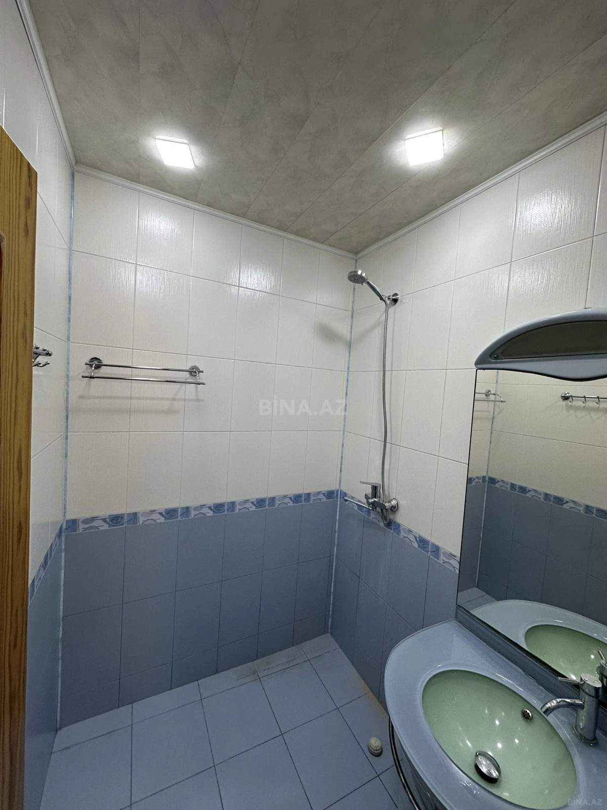 Kirayə verilir 2 otaqlı mənzil 55 m²