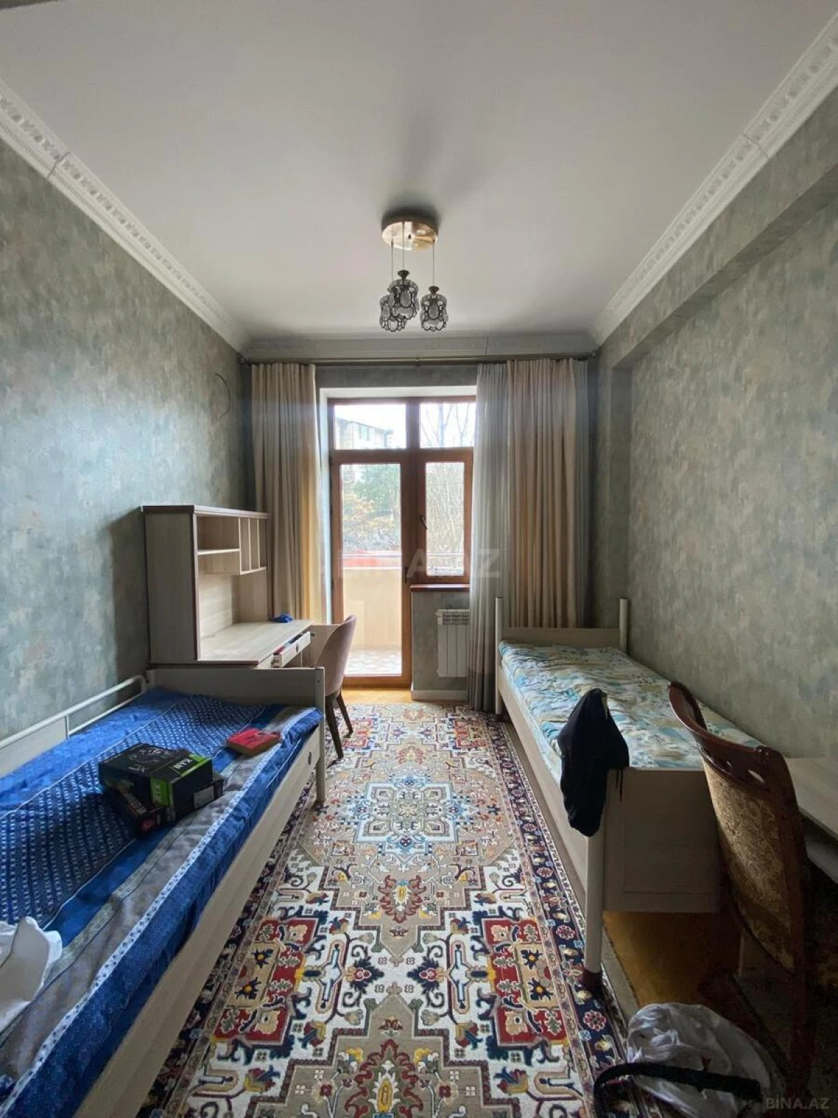 Satılır 3 otaqlı mənzil 155 m²