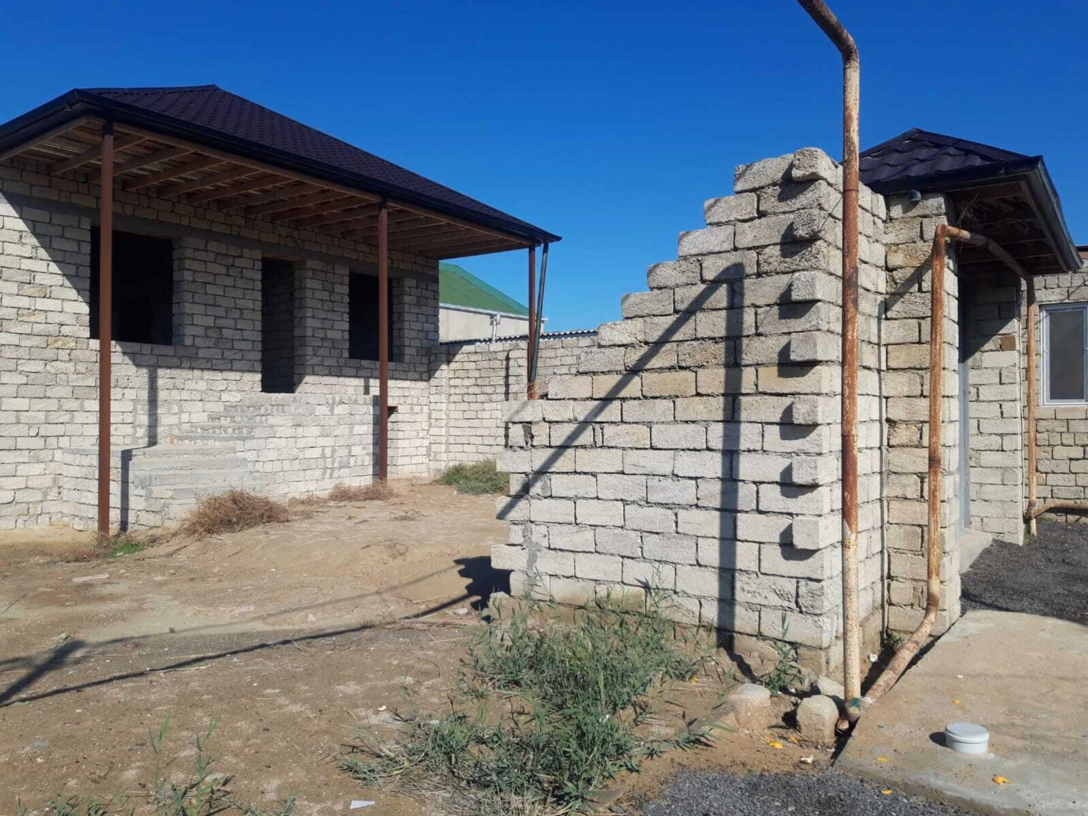 Satılır 4 otaqlı həyət evi 130 m²