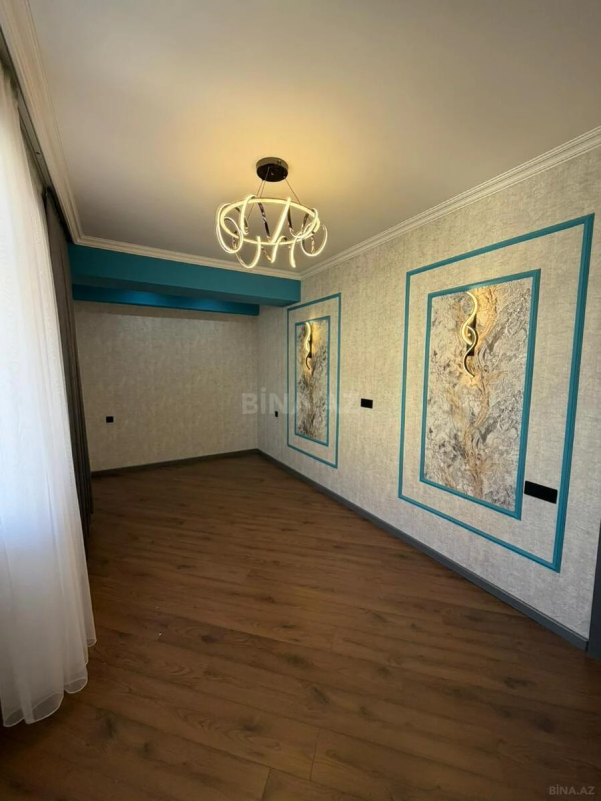 Satılır 3 otaqlı mənzil 92 m²