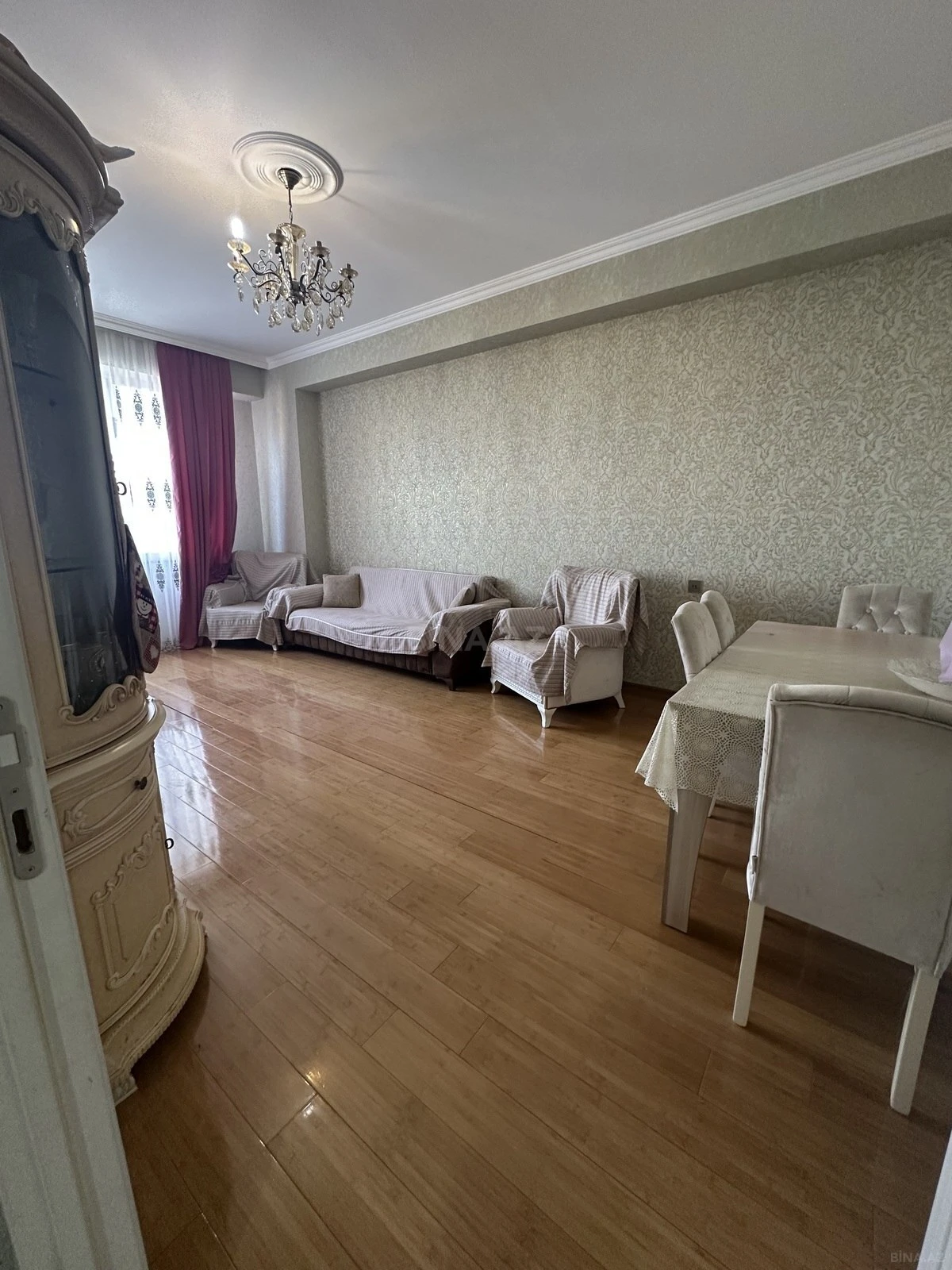 Satılır 3 otaqlı mənzil 88 m²
