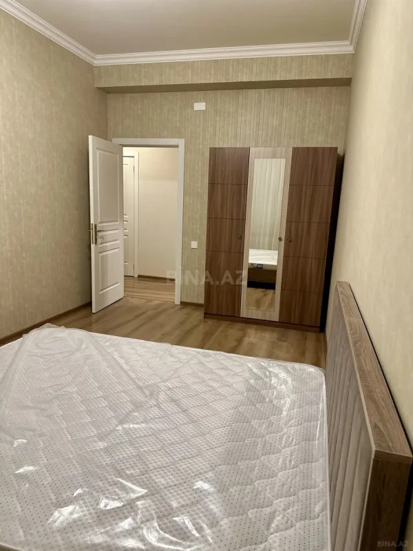 Kirayə verilir 2 otaqlı mənzil 72 m²