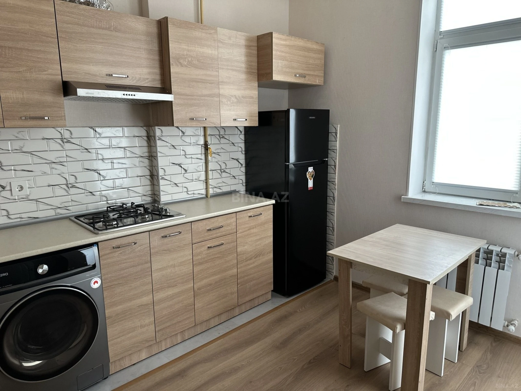 Kirayə verilir 2 otaqlı mənzil 72 m²
