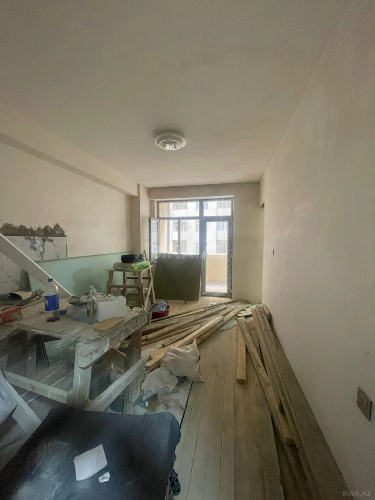 Satılır 3 otaqlı mənzil 56.5 m²