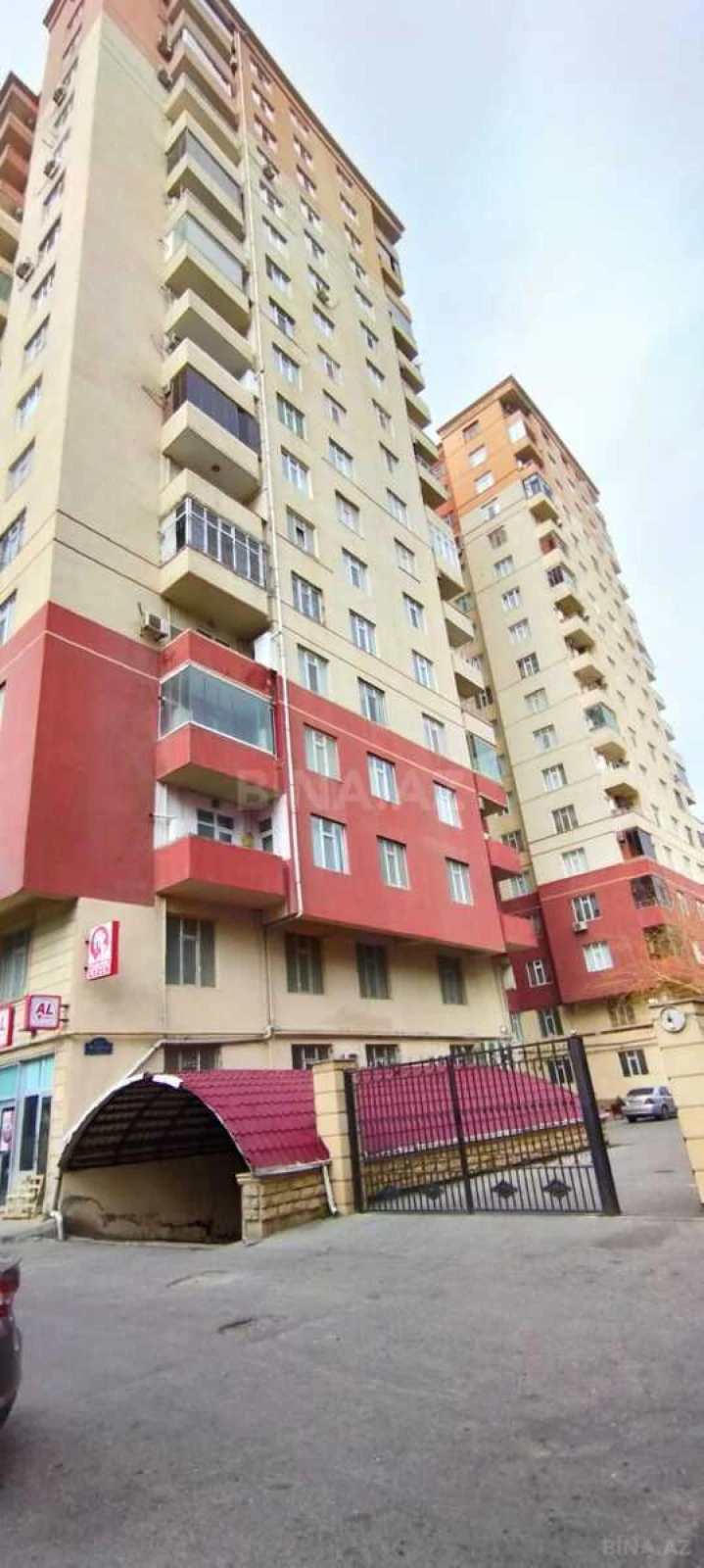Satılır 2 otaqlı mənzil 95 m²