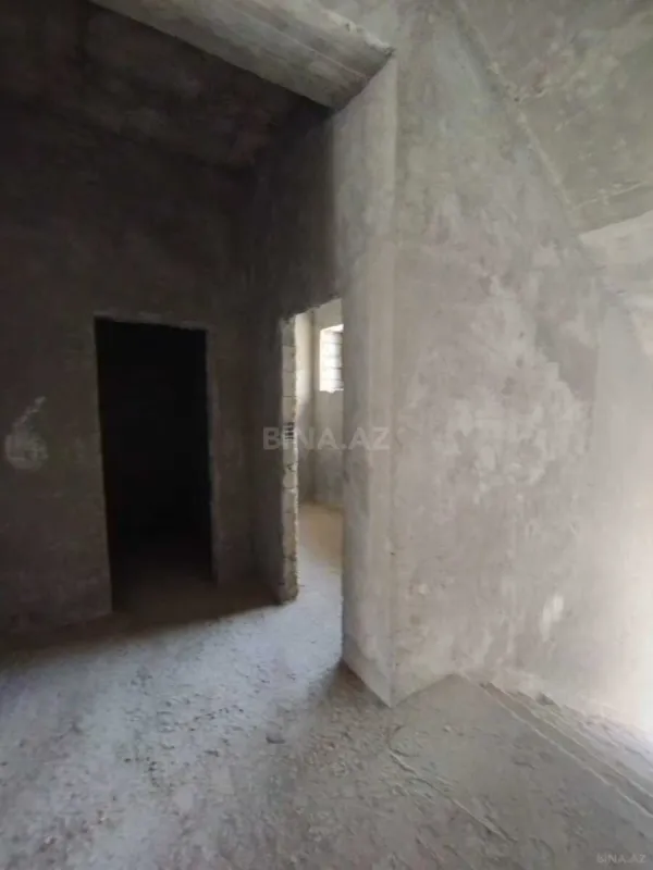 Satılır 2 otaqlı mənzil 95 m²