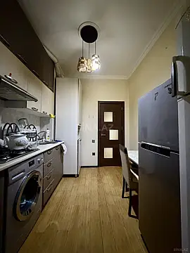 Satılır 2 otaqlı mənzil 62 m²