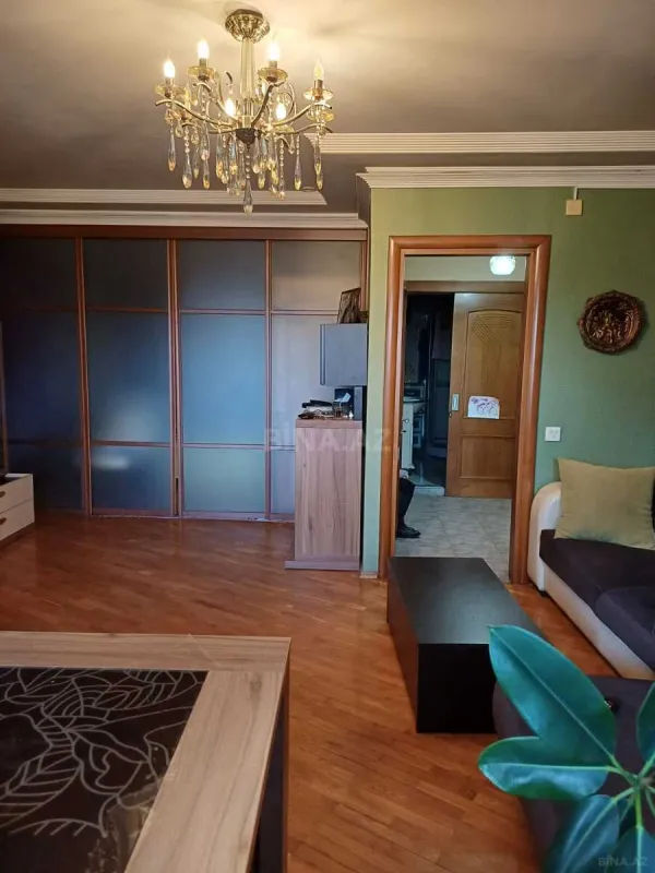 Kirayə verilir 3 otaqlı mənzil 70 m²