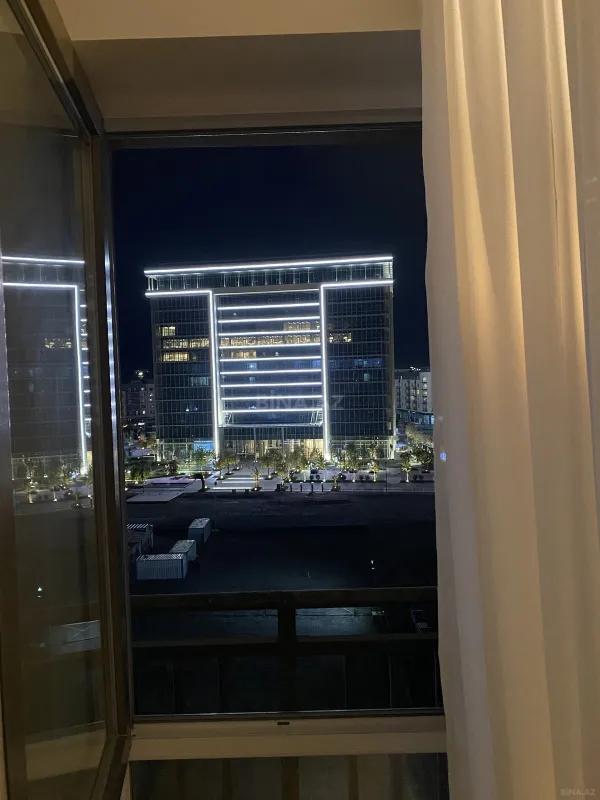 Kirayə verilir 2 otaqlı mənzil 90 m²