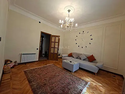 Satılır 2 otaqlı mənzil 54 m²