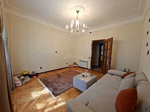Satılır 2 otaqlı mənzil 54 m²
