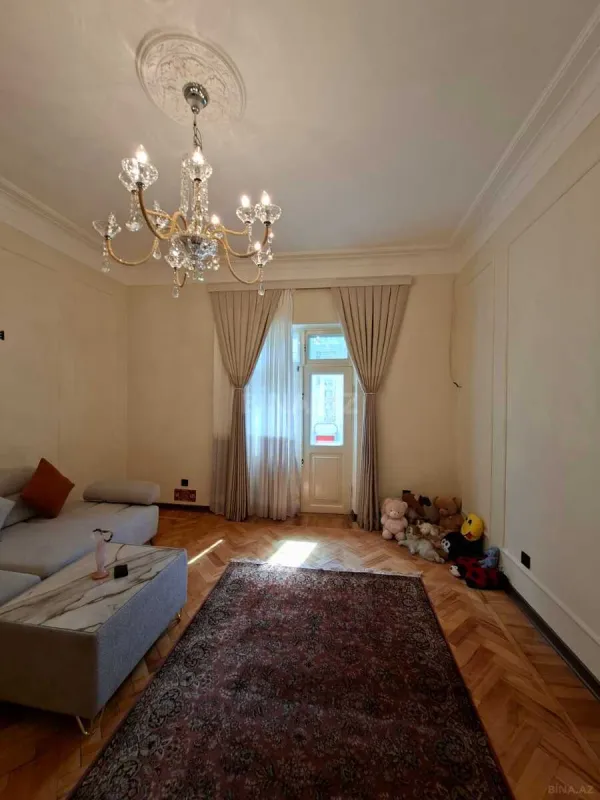 Satılır 2 otaqlı mənzil 54 m²