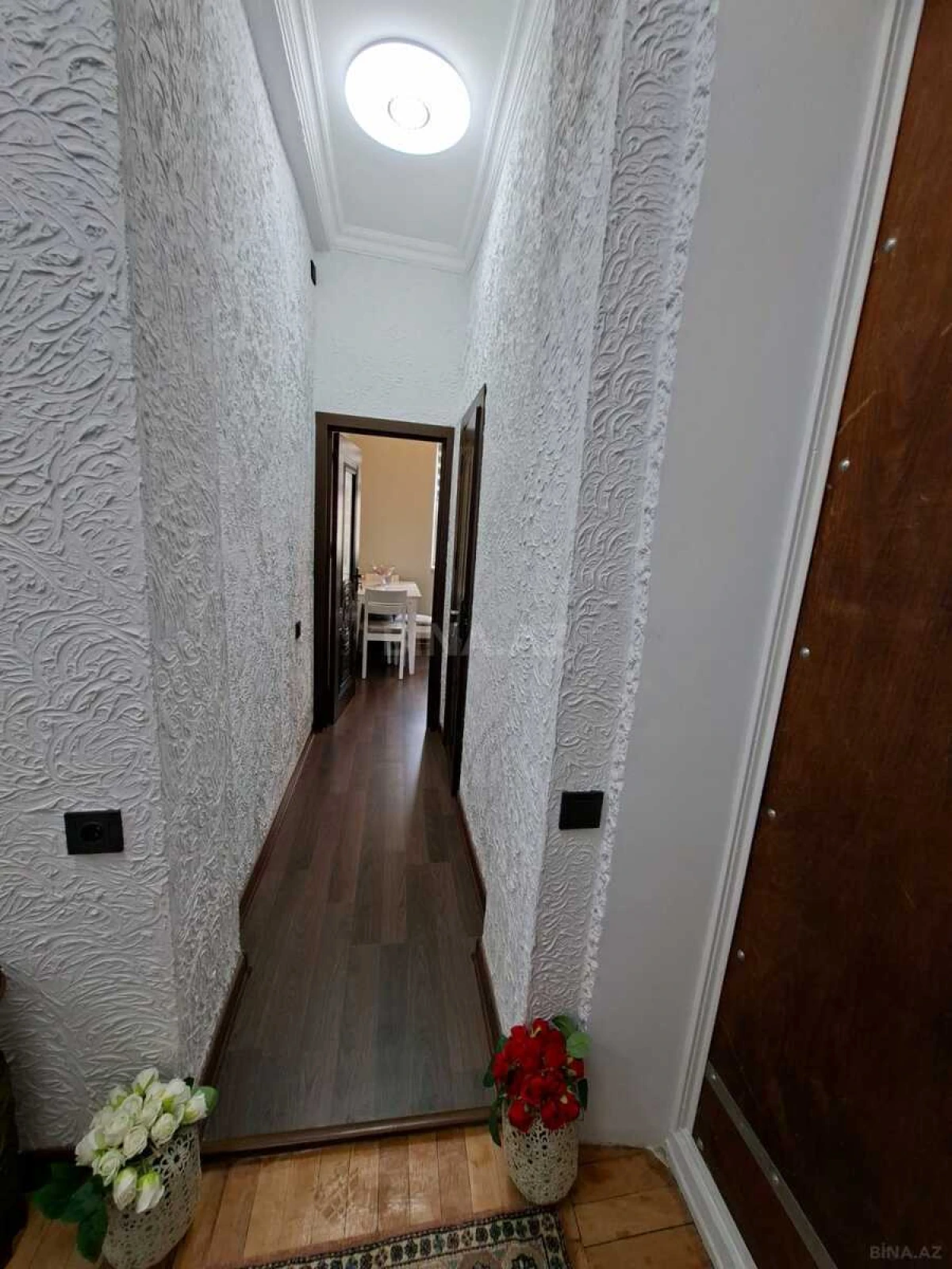 Satılır 2 otaqlı mənzil 54 m²