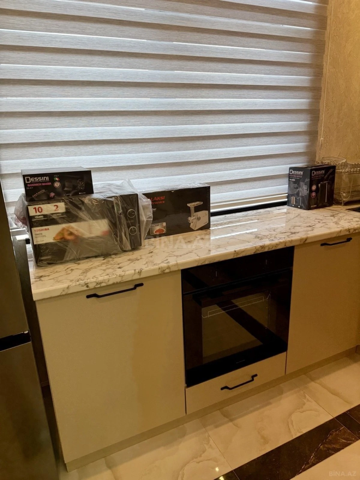 Kirayə verilir 2 otaqlı mənzil 85 m²