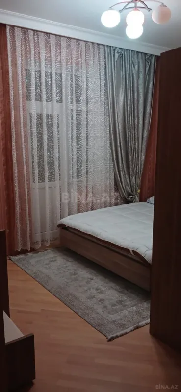 Kirayə verilir 2 otaqlı mənzil 100 m²