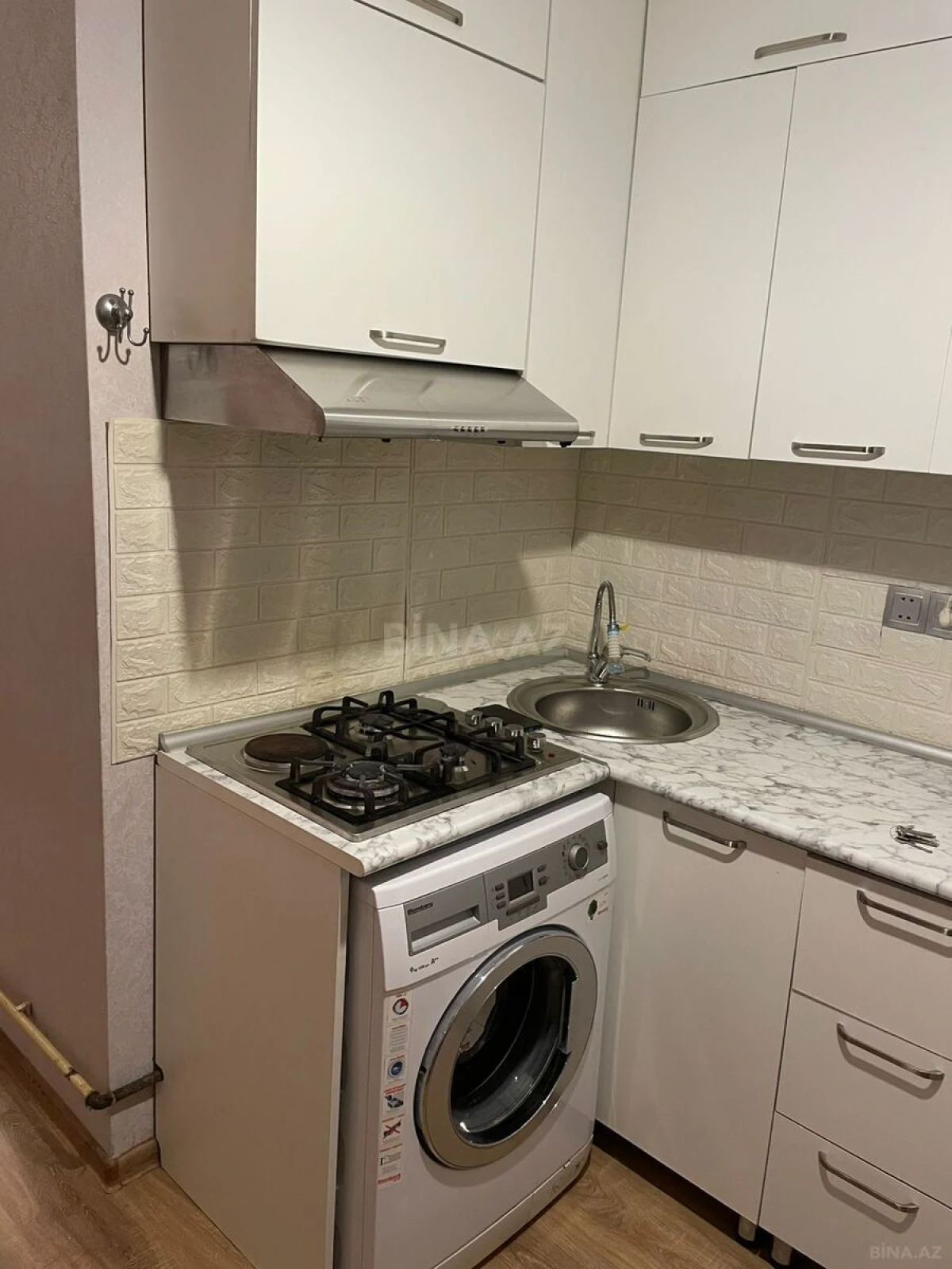 Kirayə verilir 1 otaqlı mənzil 33 m²