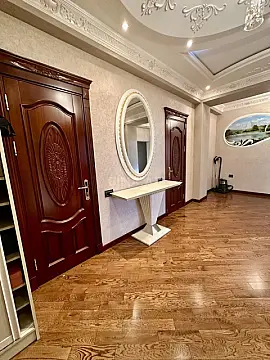 Satılır 3 otaqlı mənzil 150 m² — Bakı 3 otaq 150.00 m²