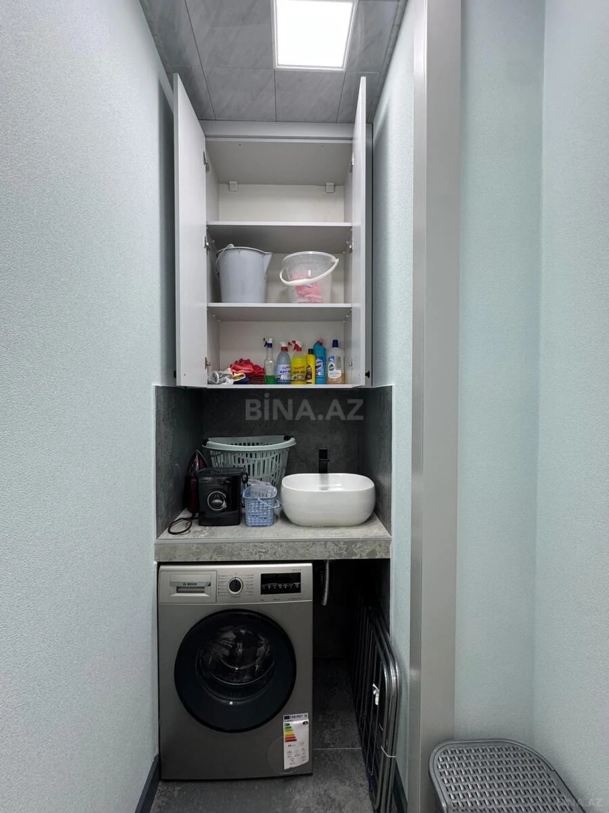 Kirayə verilir 2 otaqlı mənzil 110 m²