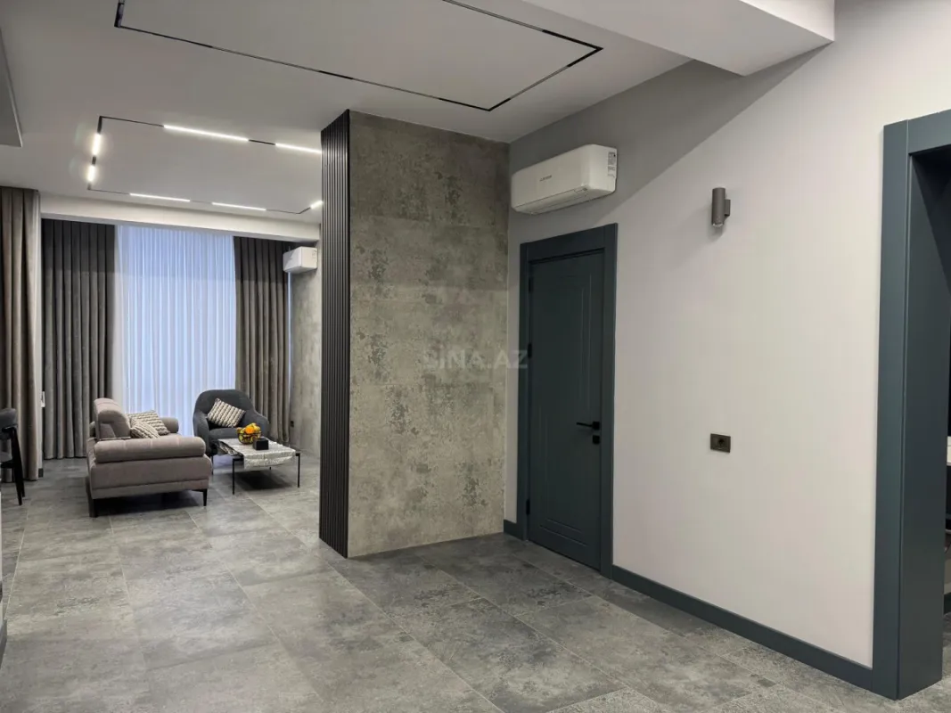 Kirayə verilir 2 otaqlı mənzil 110 m²