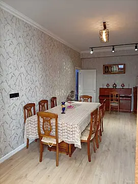 Satılır 2 otaqlı mənzil 70 m²