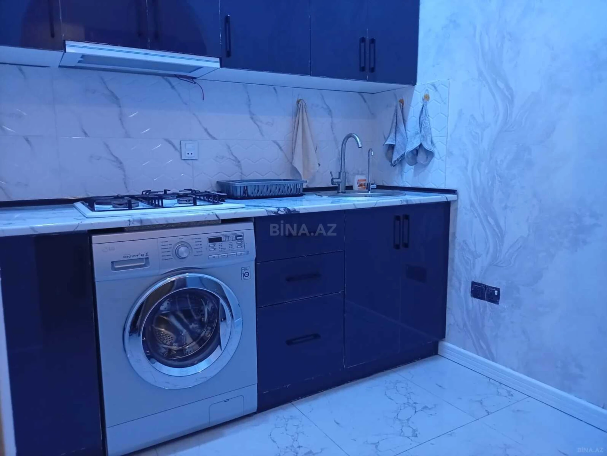 Satılır 2 otaqlı mənzil 70 m²
