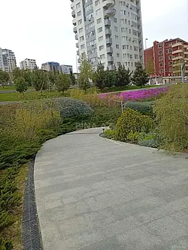 Satılır 2 otaqlı mənzil 70 m²