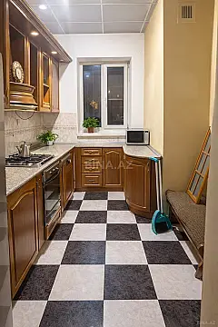 Kirayə verilir 4 otaqlı mənzil 80 m² — Bakı, Nəsimi 4 otaq 80.00 m²