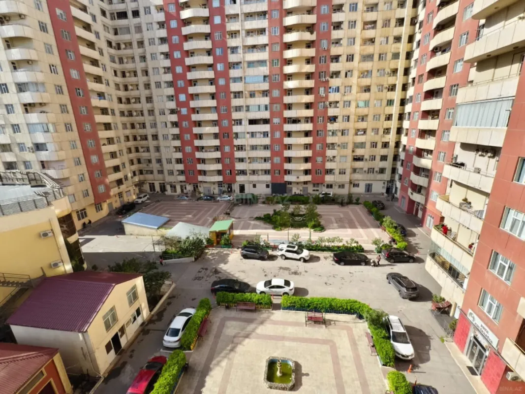Satılır 3 otaqlı mənzil 111 m²